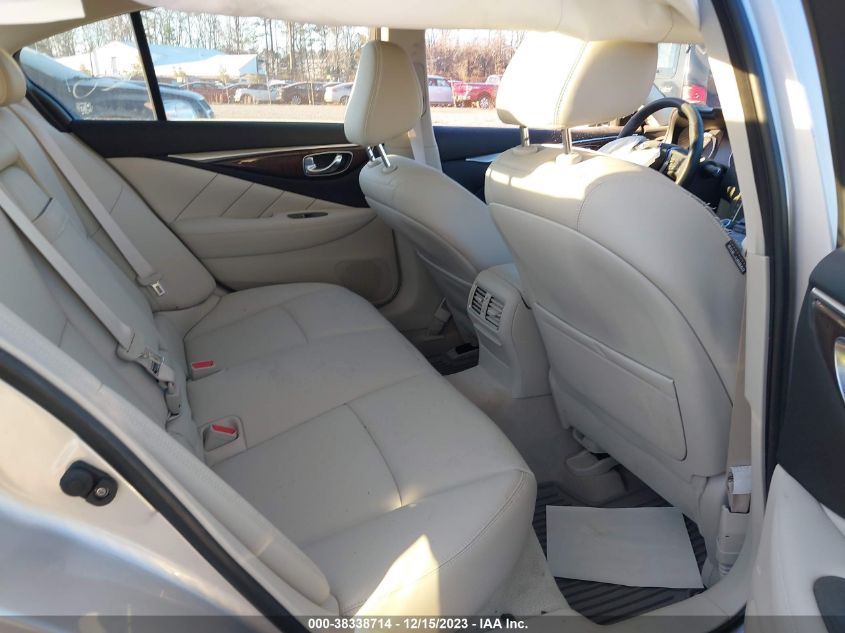 2018 INFINITI Q50 3.0T LUXE - JN1EV7AR8JM432250