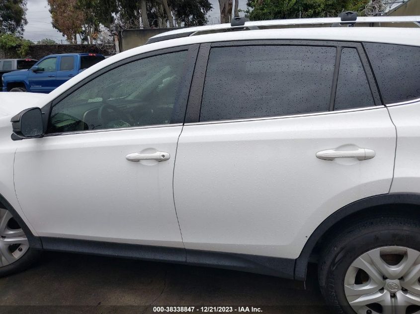 2015 TOYOTA RAV4 LE - JTMZFREV7FJ045129