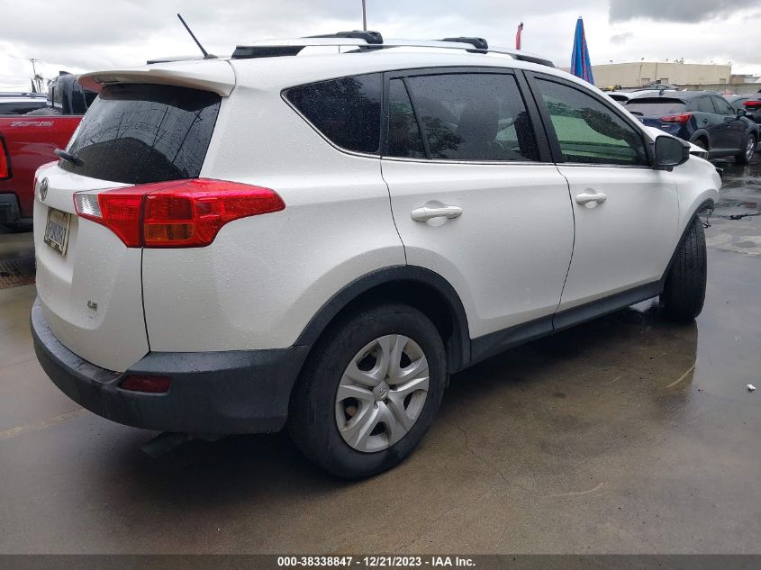 2015 TOYOTA RAV4 LE - JTMZFREV7FJ045129