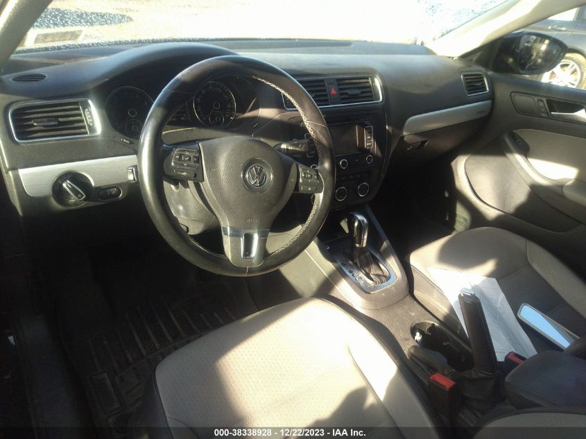 2013 VOLKSWAGEN JETTA HYBRID SEL 3VW637AJ0DM315849
