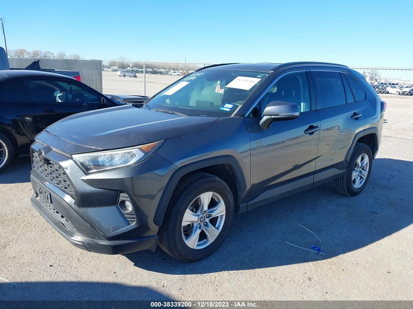 VIN 2T3W1RFV8LC053772 2020 TOYOTA RAV4 XLE