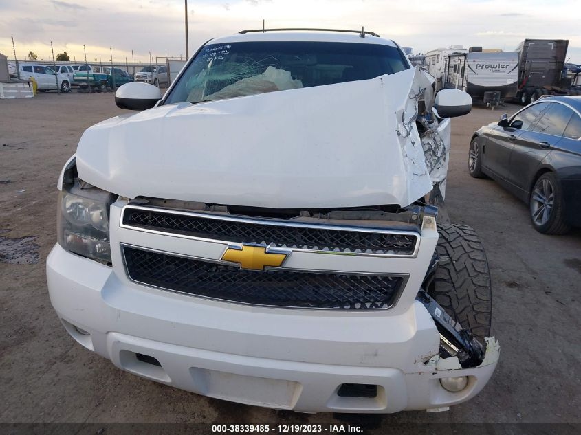 2013 CHEVROLET SUBURBAN 1500 LT - 1GNSCJE09DR146775