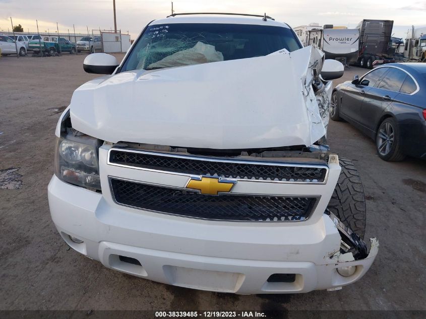 2013 CHEVROLET SUBURBAN 1500 LT - 1GNSCJE09DR146775