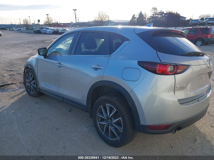 VIN JM3KFBCM2J0449285 2018 MAZDA CX-5 TOURING