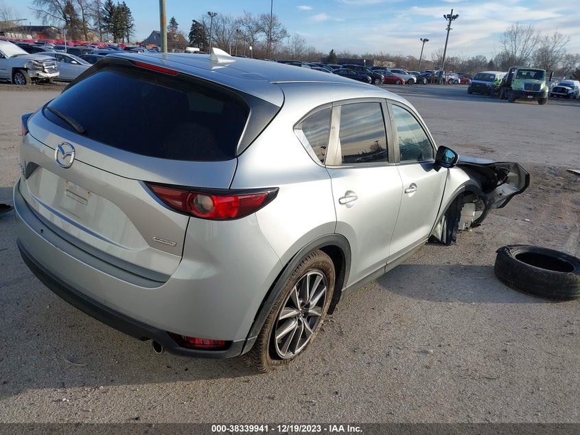 VIN JM3KFBCM2J0449285 2018 MAZDA CX-5 TOURING
