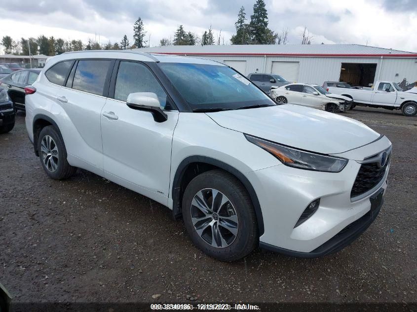 2023 TOYOTA HIGHLANDER HYBRID XLE - 5TDKBRCH7PS568925