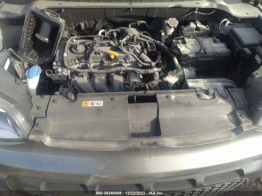 2015 KIA SOUL + - KNDJP3A59F7197018