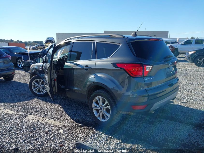 2019 FORD ESCAPE SEL - 1FMCU0HD5KUA12158