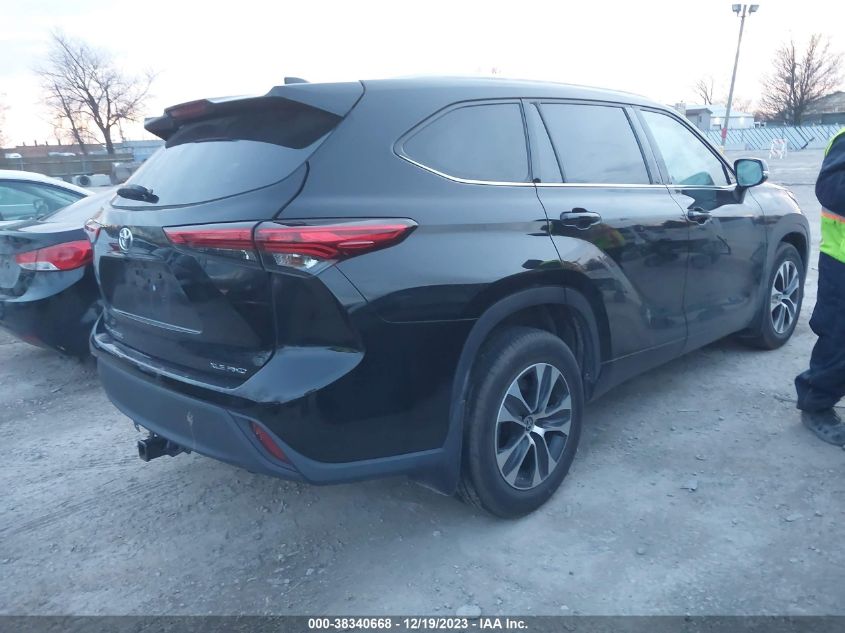 2020 TOYOTA HIGHLANDER XLE - 5TDGZRBH2LS513473