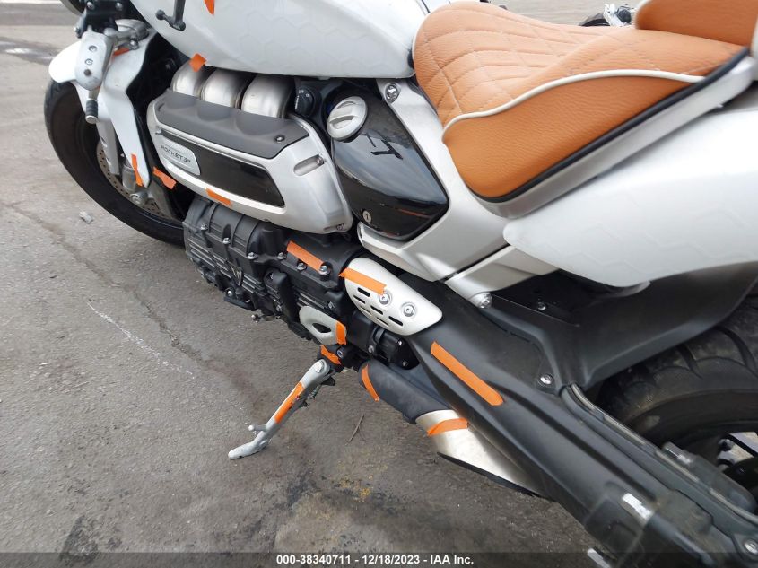 2022 TRIUMPH MOTORCYCLE ROCKET 3 R - SMTG11JX4NTAV7860