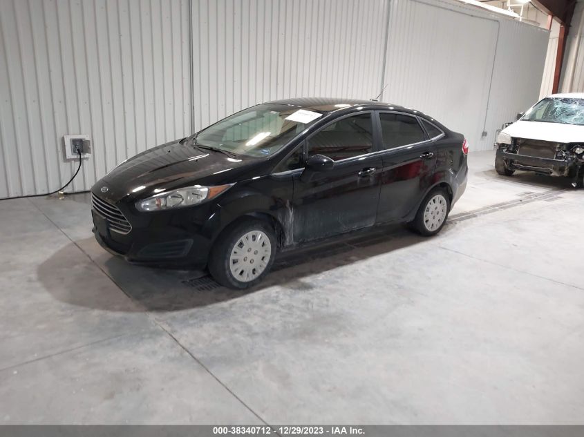 VIN 3FADP4AJ5JM104497 2018 FORD FIESTA S