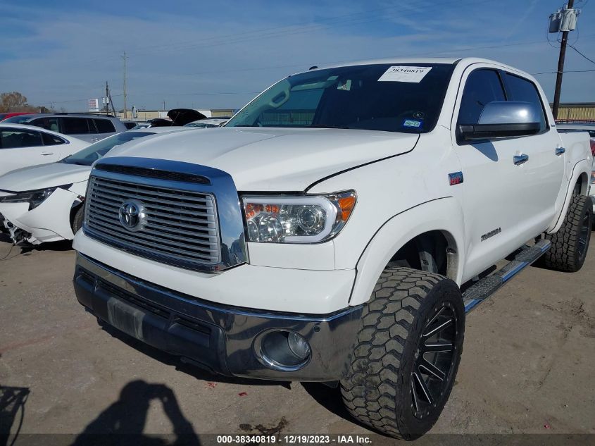 2013 TOYOTA TUNDRA PLATINUM 5.7L V8 - 5TFHW5F15DX311306
