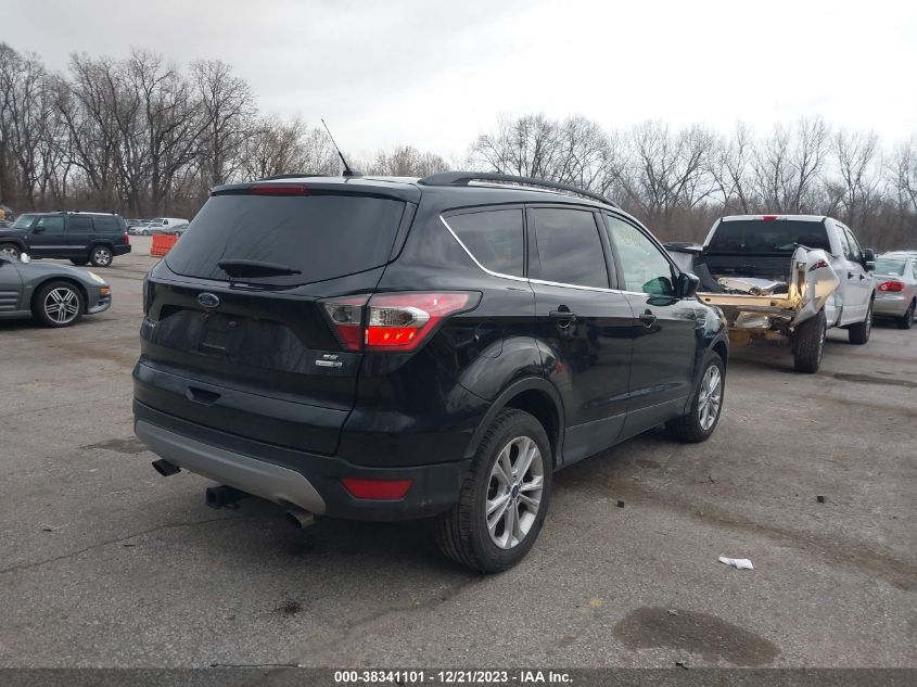 2017 FORD ESCAPE SE - 1FMCU9G92HUB54011