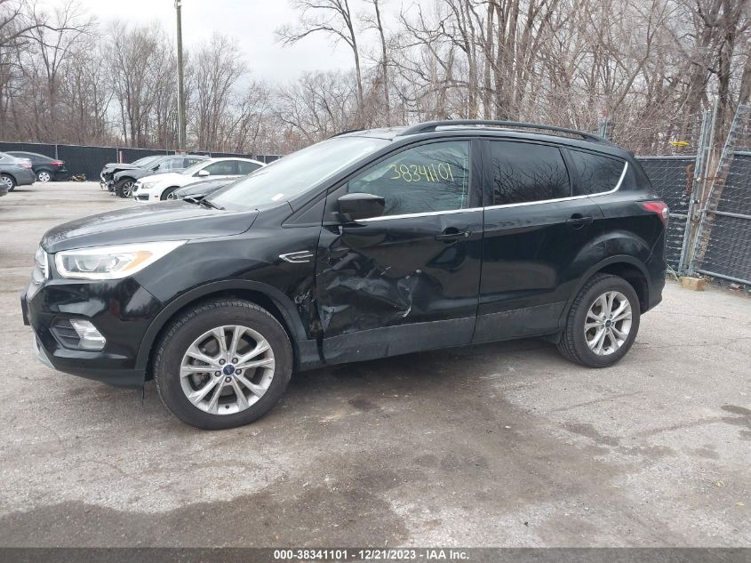 2017 FORD ESCAPE SE - 1FMCU9G92HUB54011