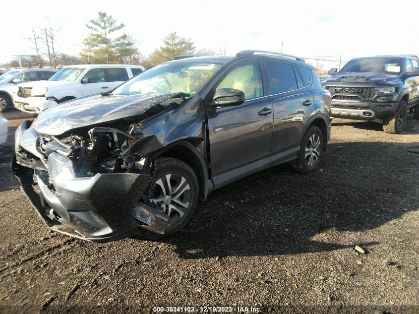 2018 TOYOTA RAV4 LE - JTMBFREV9JD250105