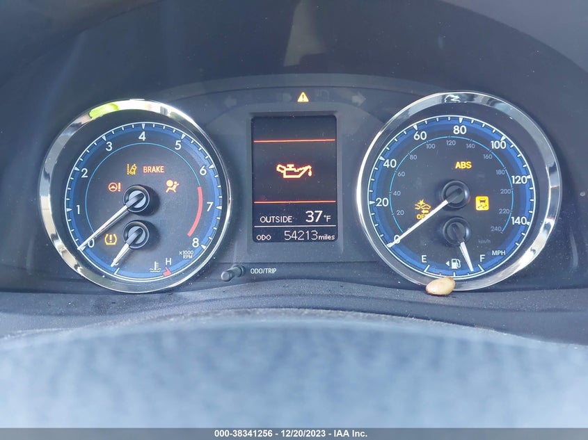 VIN 2T1BURHE4KC153541 2019 TOYOTA COROLLA LE