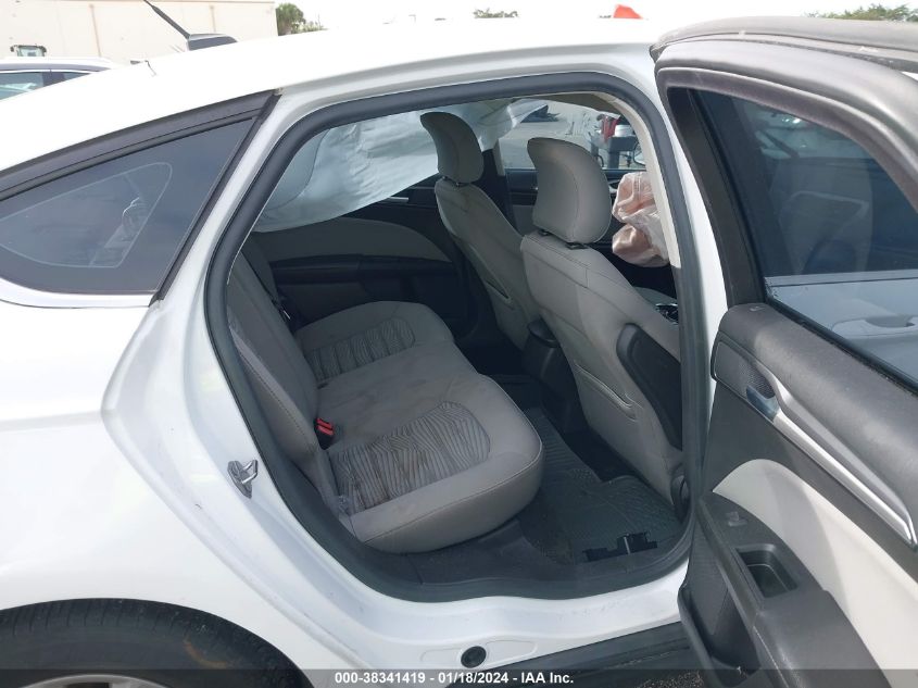 2016 FORD FUSION S - 3FA6P0G77GR337922