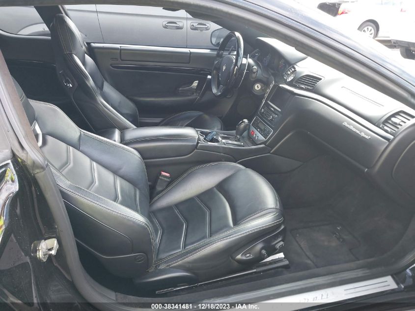 2013 MASERATI GRANTURISMO MC/SPORT ZAM45VLAXD0072040