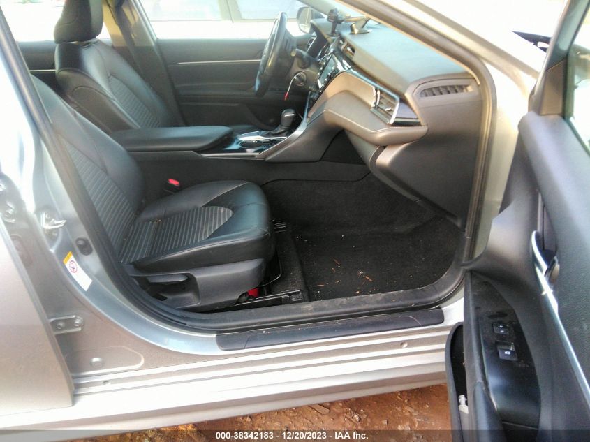 2019 TOYOTA CAMRY L/LE/XLE/SE/XSE - 4T1B11HK0KU747199