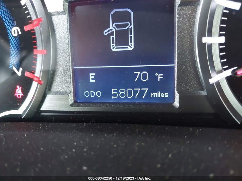 2018 TOYOTA 4RUNNER SR5 PREM/LTDL/TRAIL/TRD - JTEBU5JR2J5605743