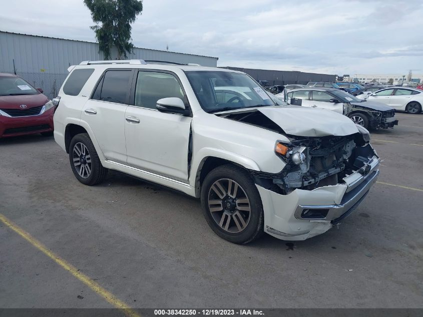 2018 TOYOTA 4RUNNER SR5 PREM/LTDL/TRAIL/TRD - JTEBU5JR2J5605743