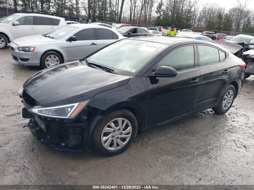 VIN KMHD74LF6KU781165 2019 HYUNDAI ELANTRA SE