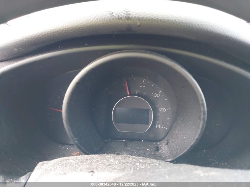 2015 KIA SOUL + - KNDJP3A58F7780860