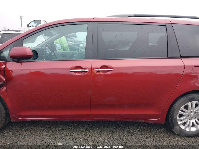 2016 TOYOTA SIENNA XLE/LIMITED - 5TDYK3DCXGS707116