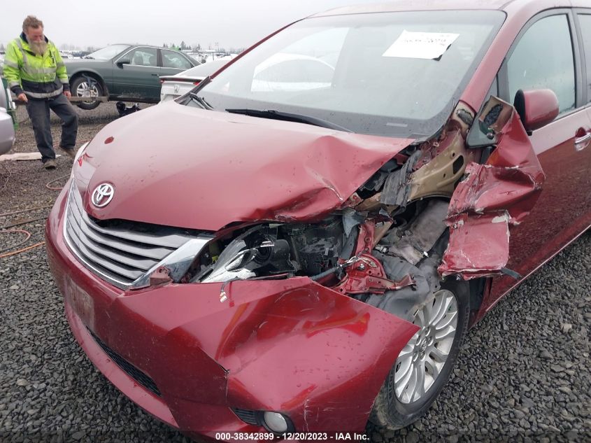 2016 TOYOTA SIENNA XLE/LIMITED - 5TDYK3DCXGS707116