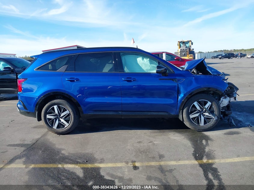 VIN 5XYRL4LC8PG166850 2023 KIA SORENTO S