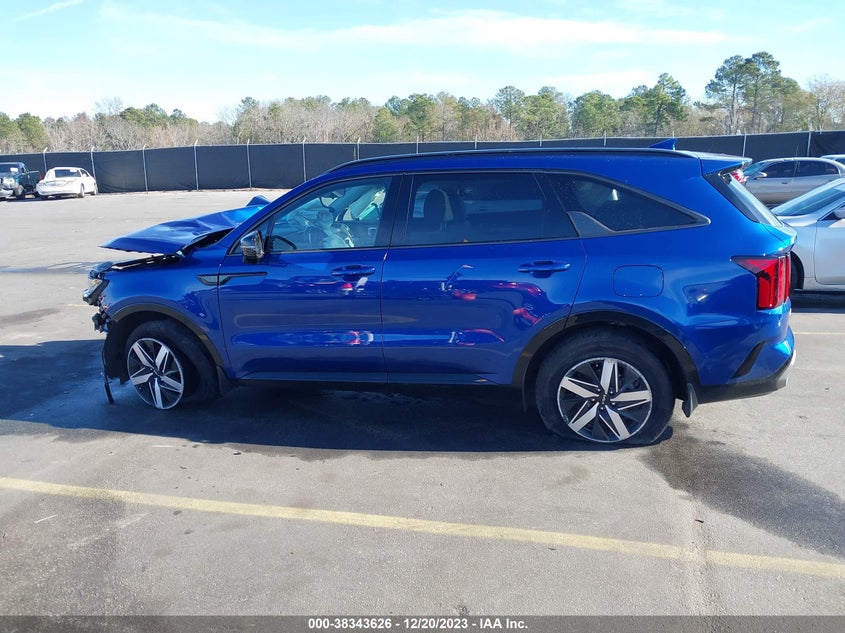 VIN 5XYRL4LC8PG166850 2023 KIA SORENTO S