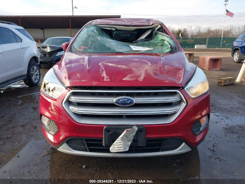 2017 FORD ESCAPE SE - 1FMCU0GD2HUD64740