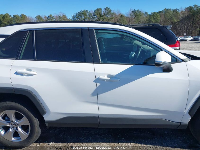 VIN 2T3W1RFV1NC200498 2022 TOYOTA RAV4 XLE/XLE PREMIUM