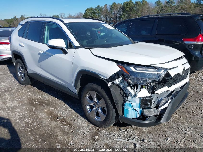 VIN 2T3W1RFV1NC200498 2022 TOYOTA RAV4 XLE/XLE PREMIUM