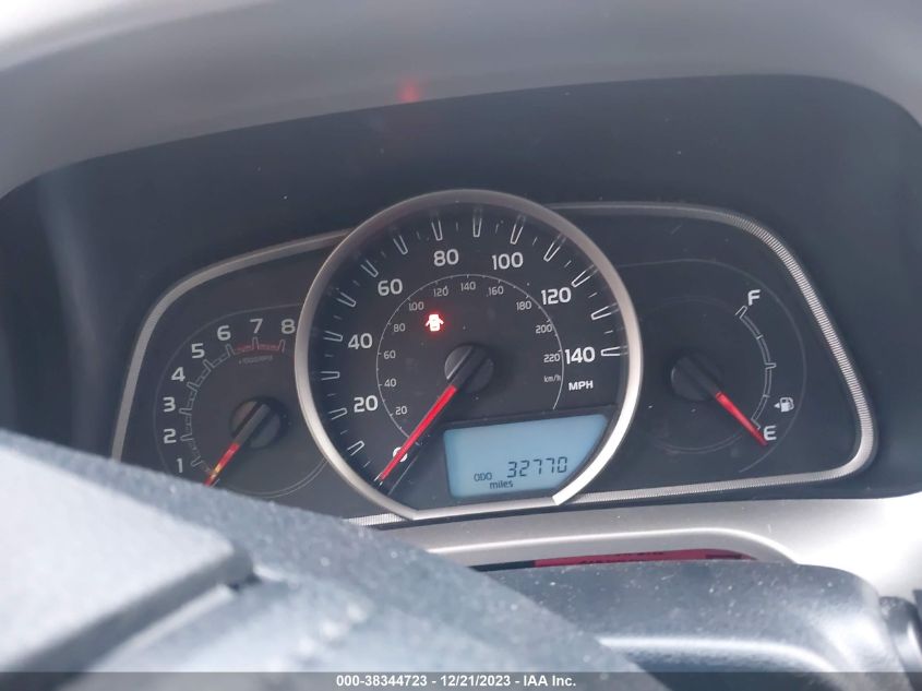 2015 TOYOTA RAV4 LE - JTMBFREV3FD125110