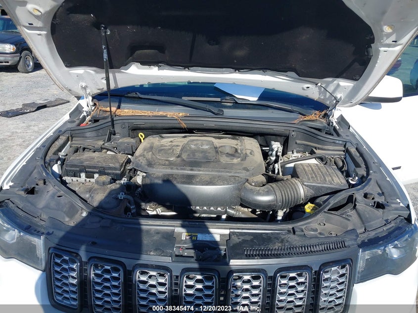 VIN 1C4RJEAGXHC707937 2017 JEEP GRAND CHEROKEE LAREDO