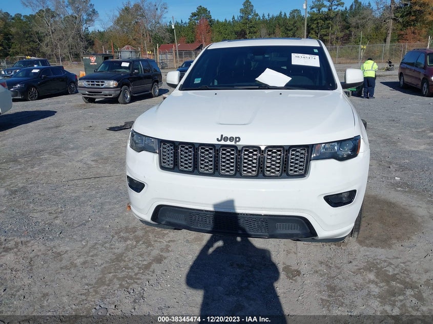 VIN 1C4RJEAGXHC707937 2017 JEEP GRAND CHEROKEE LAREDO
