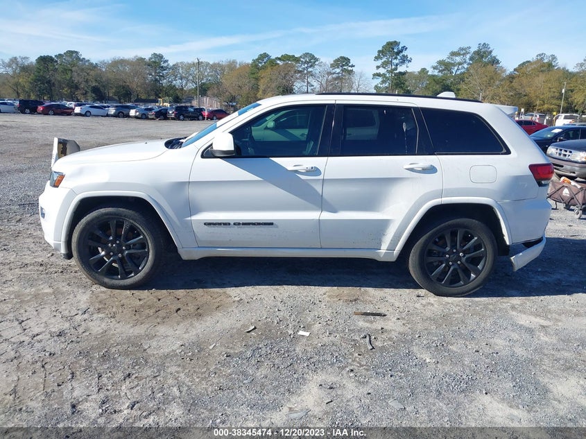 VIN 1C4RJEAGXHC707937 2017 JEEP GRAND CHEROKEE LAREDO