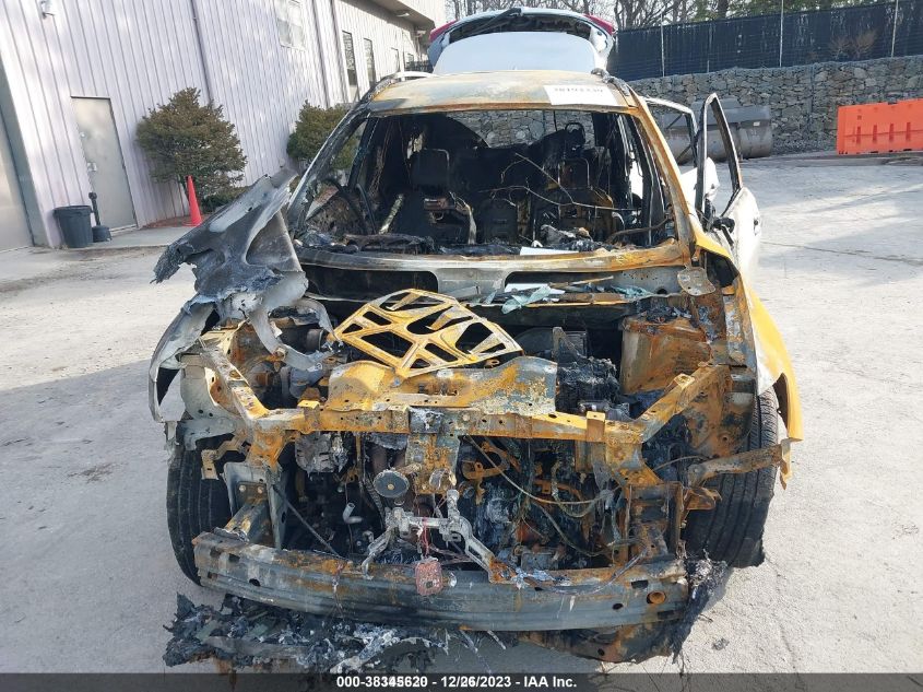 2019 NISSAN ROGUE S - 5N1AT2MVXKC719170