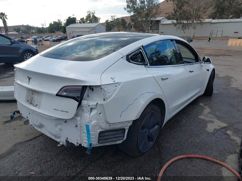 VIN 5YJ3E1EB6JF085329 2018 TESLA MODEL 3