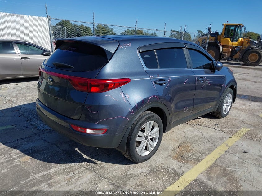 VIN KNDPM3AC5K7579414 2019 KIA SPORTAGE LX