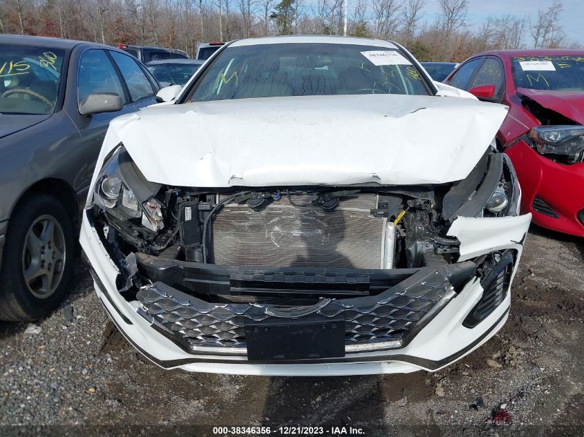 2018 HYUNDAI SONATA SPORT - 5NPE34AF3JH654096