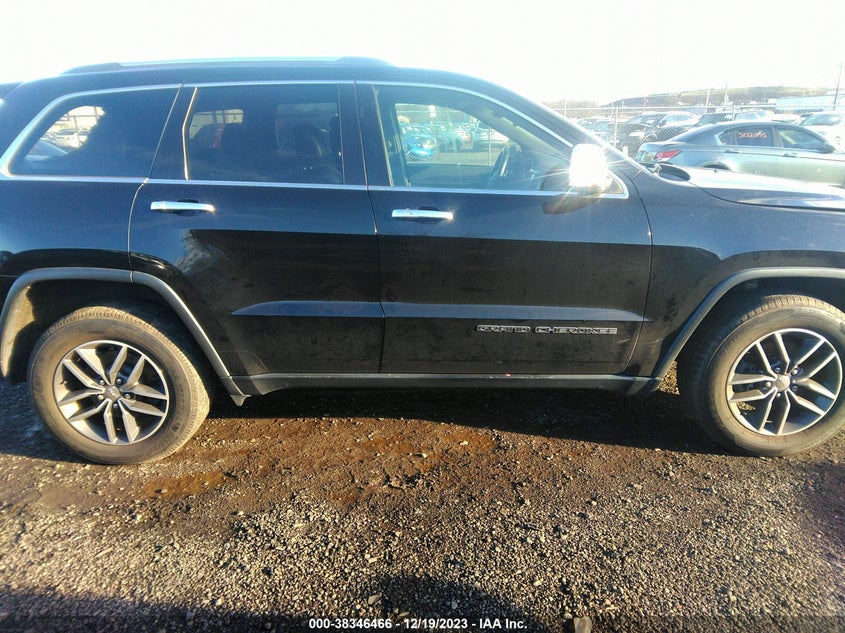 VIN 1C4RJFBG6HC877068 2017 JEEP GRAND CHEROKEE LIMITED