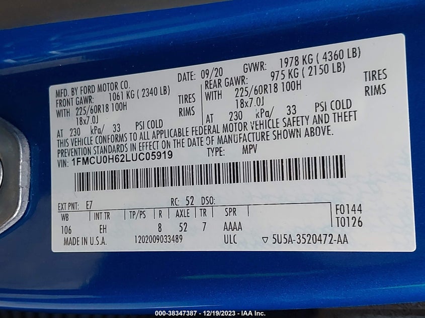 VIN 1FMCU0H62LUC05919 2020 FORD ESCAPE SEL