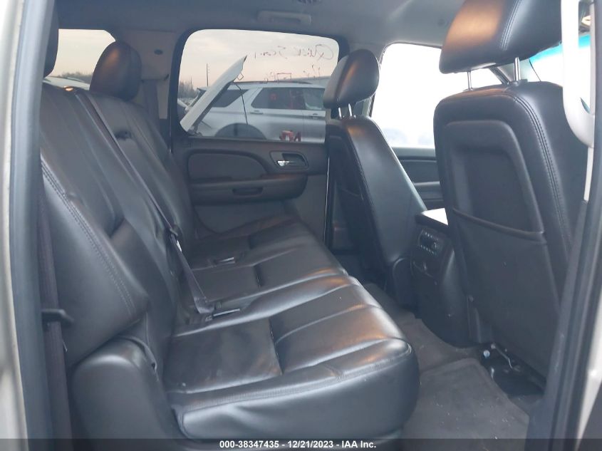2013 CHEVROLET SUBURBAN 1500 LT - 1GNSKJE73DR269827