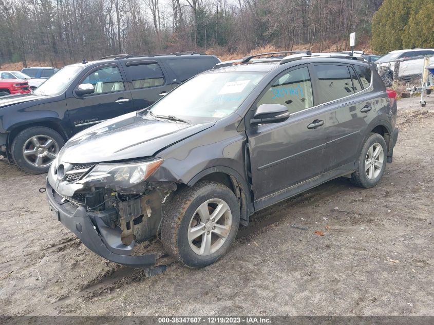 2014 TOYOTA RAV4 XLE - JTMRFREV5EJ010572