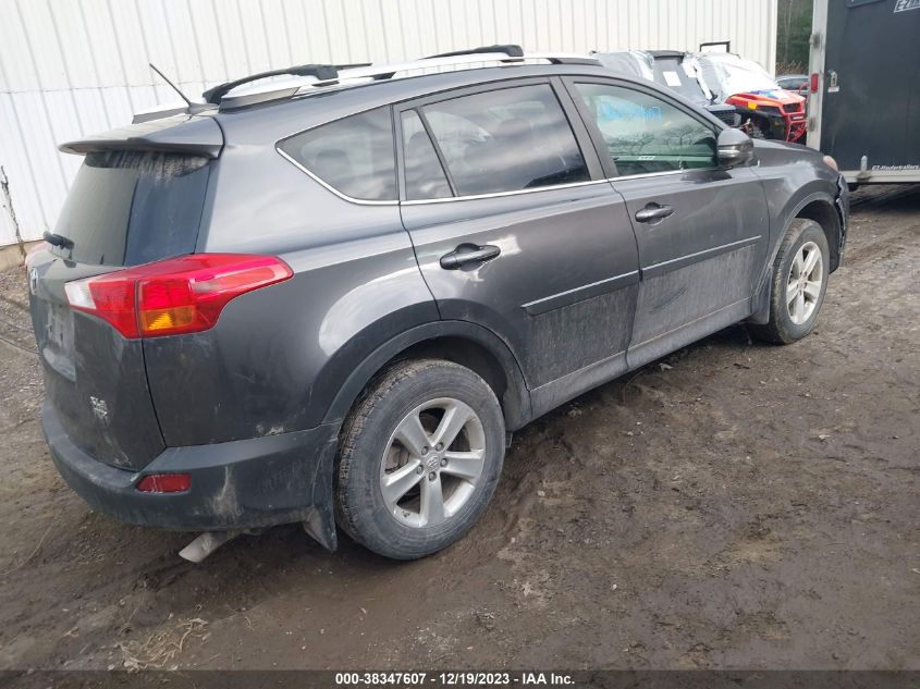 2014 TOYOTA RAV4 XLE - JTMRFREV5EJ010572
