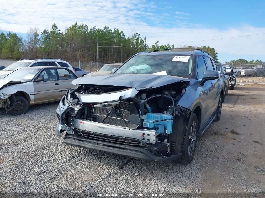 2021 TOYOTA HIGHLANDER HYBRID XLE - 5TDHARAH7MS012142