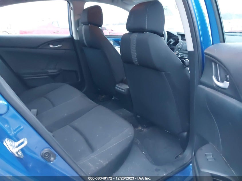 VIN 2HGFC2F55JH565763 2018 HONDA CIVIC LX