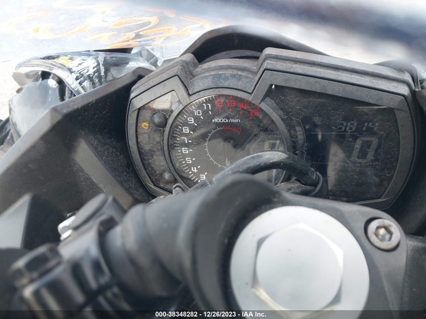 VIN JKAEXKH13PDAP2689 2023 KAWASAKI EX400